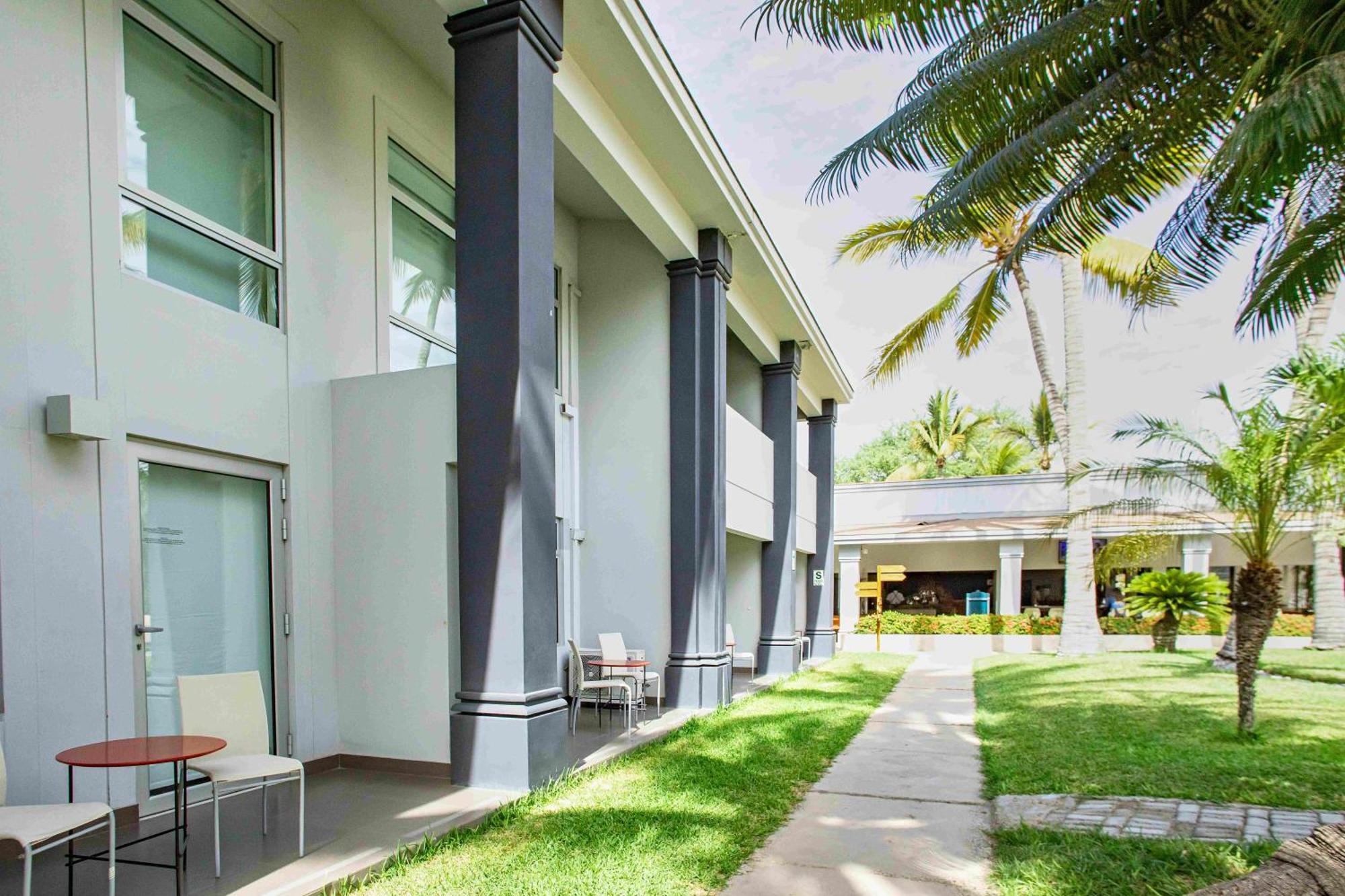 Casa Andina Premium Piura Hotel Екстериор снимка